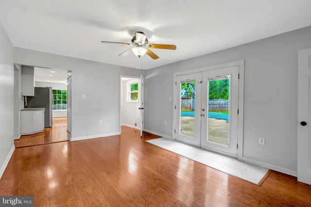 8603 JACKSON AVE, Manassas, VA 20110
