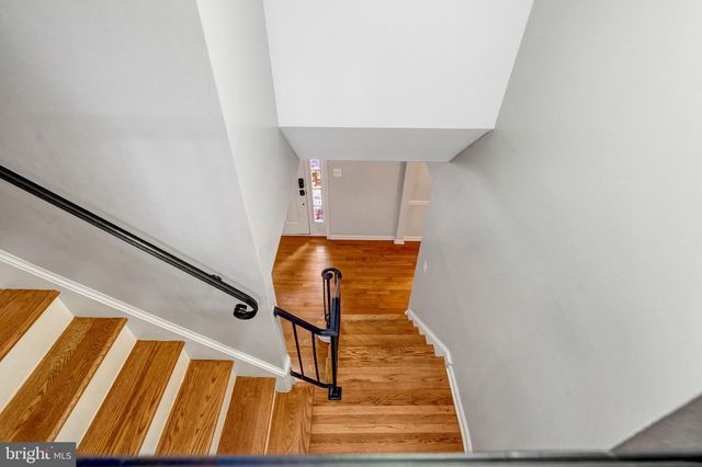 8603 JACKSON AVE, Manassas, VA 20110