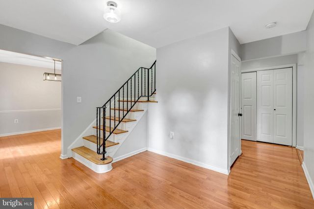 8603 JACKSON AVE, Manassas, VA 20110