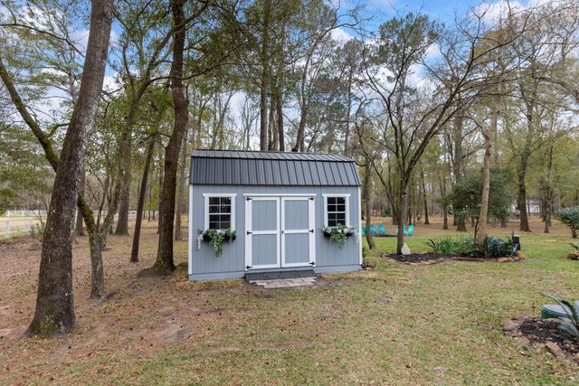 9511 Sendera Drive, Magnolia, TX 77354