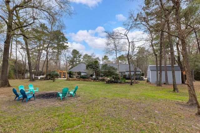 9511 Sendera Drive, Magnolia, TX 77354