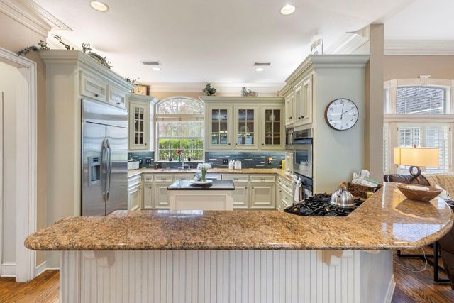 9511 Sendera Drive, Magnolia, TX 77354