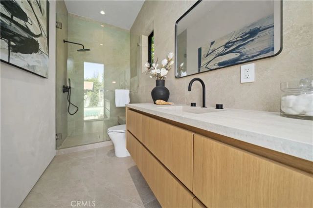 4941 Nagle Avenue, Sherman Oaks, CA 91423