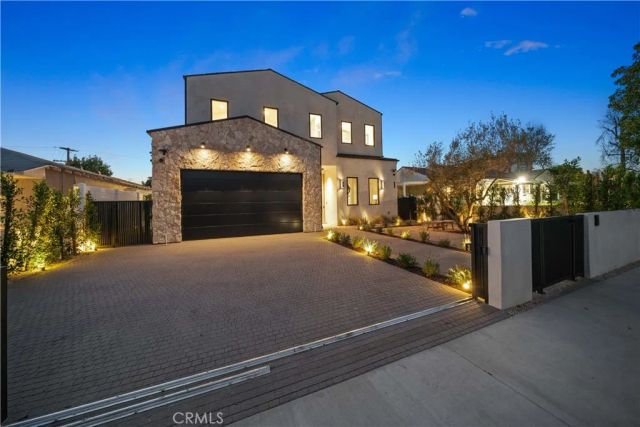 4941 Nagle Avenue, Sherman Oaks, CA 91423