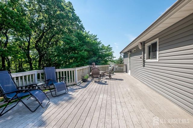 93 Hillsdale Avenue, East Brunswick, NJ 08816