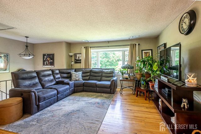 93 Hillsdale Avenue, East Brunswick, NJ 08816