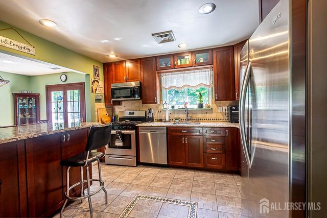 93 Hillsdale Avenue, East Brunswick, NJ 08816