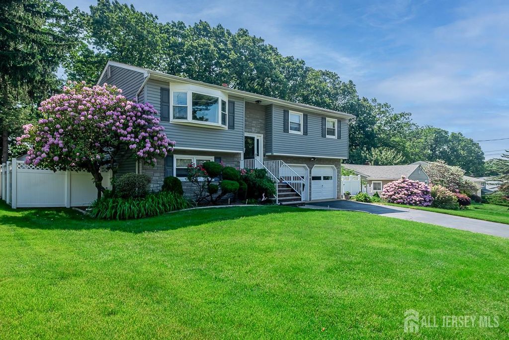 93 Hillsdale Avenue, East Brunswick, NJ 08816