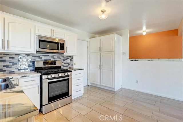 39203 Foxholm, Palmdale, CA 93551