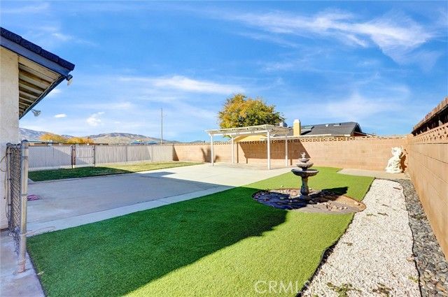 39203 Foxholm, Palmdale, CA 93551
