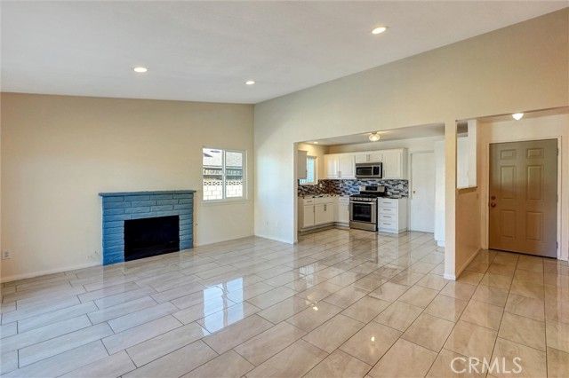 39203 Foxholm, Palmdale, CA 93551