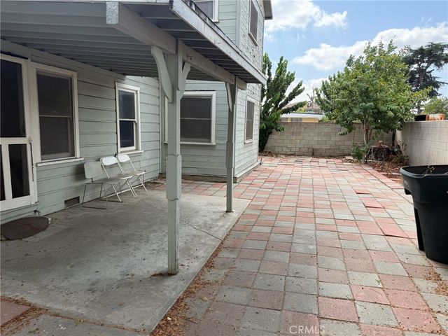 11402 Basye, El Monte, CA 91732