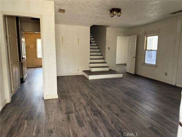 11402 Basye, El Monte, CA 91732