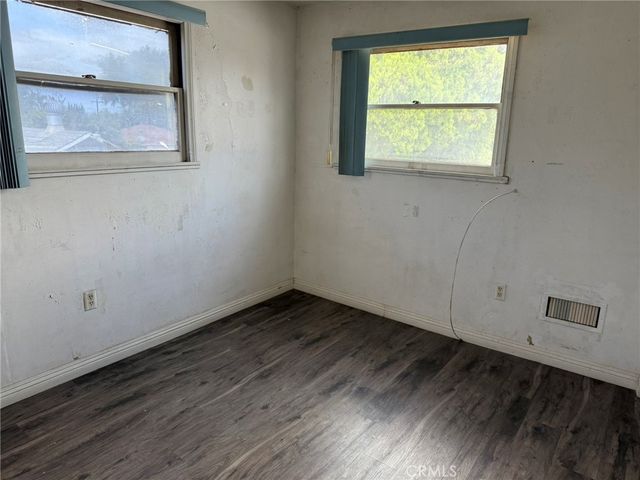 11402 Basye, El Monte, CA 91732