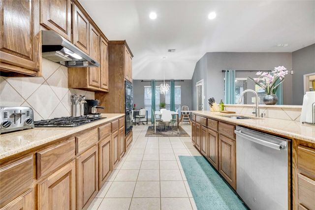 10312 Flat Creek Trail, Mckinney, TX 75072
