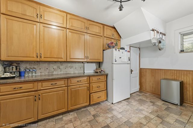218 Sedgwick Avenue, Yonkers, NY 10705