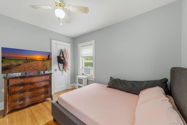 218 Sedgwick Avenue, Yonkers, NY 10705