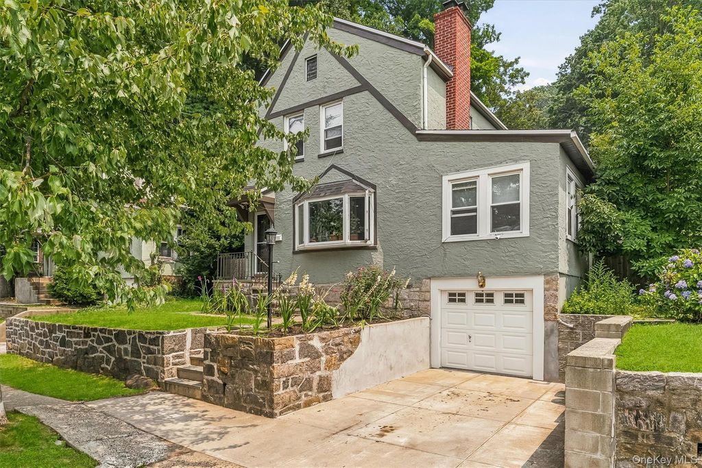 218 Sedgwick Avenue, Yonkers, NY 10705 — photo 4