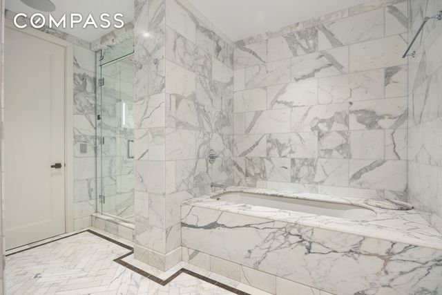 100 Barclay Street 21AD, New York City, NY 10007