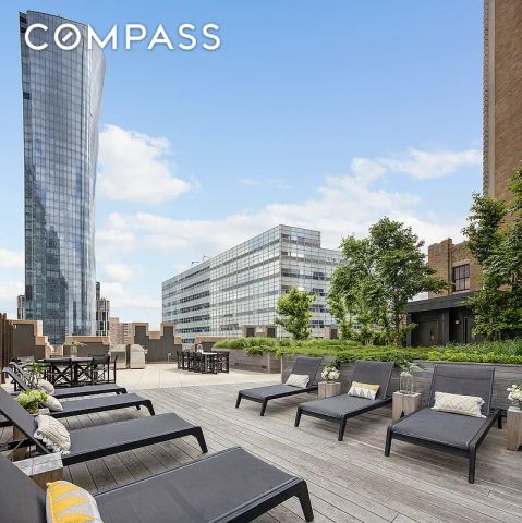 100 Barclay Street 21AD, New York City, NY 10007