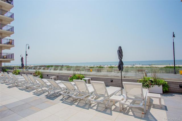 230 W Broadway, Long Beach, NY 11561