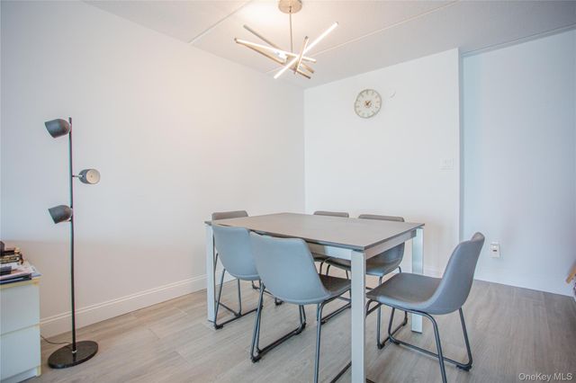 230 W Broadway, Long Beach, NY 11561