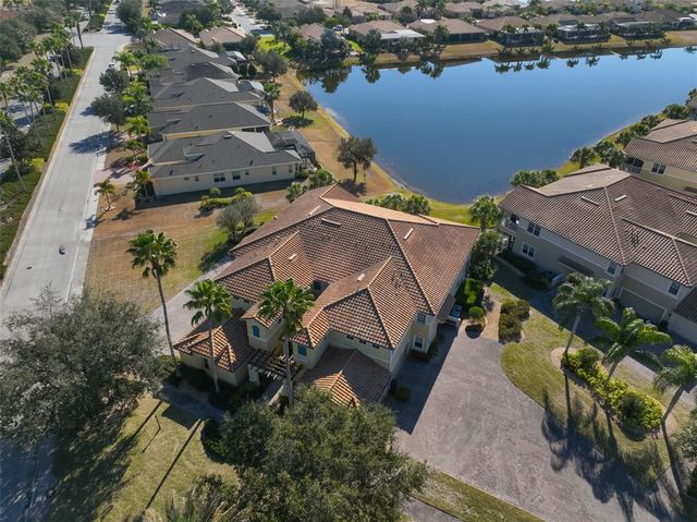 2207 S PEBBLE BEACH BOULEVARD, Sun City Center, FL 33573