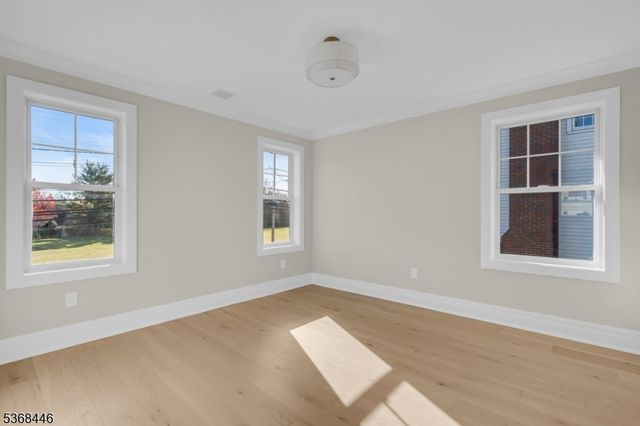 44 Brooklake Rd, Madison Boro, NJ 07940