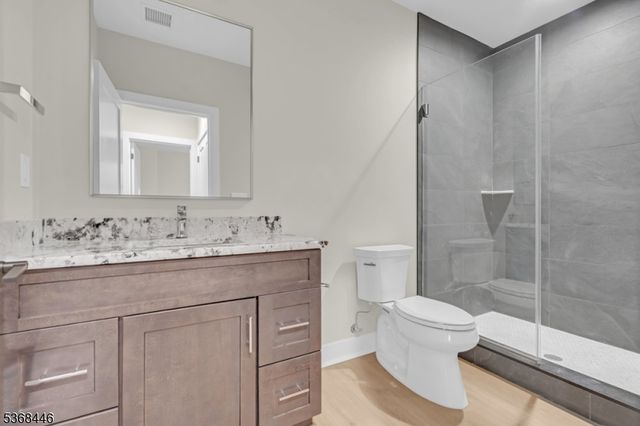 44 Brooklake Rd, Madison Boro, NJ 07940