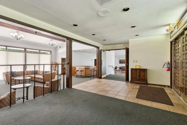 8629 N Servite DRIVE #109, Milwaukee, WI 53223