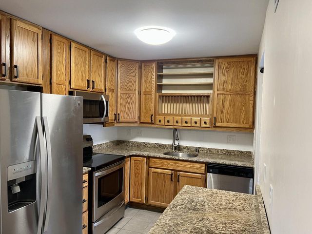 8629 N Servite DRIVE #109, Milwaukee, WI 53223