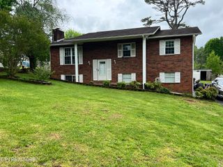 227 Howard Drive, Seymour, TN 37865