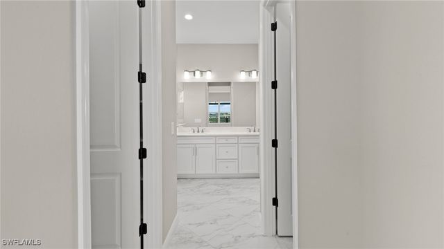 4292 Pegasus DR, Naples, FL 34120