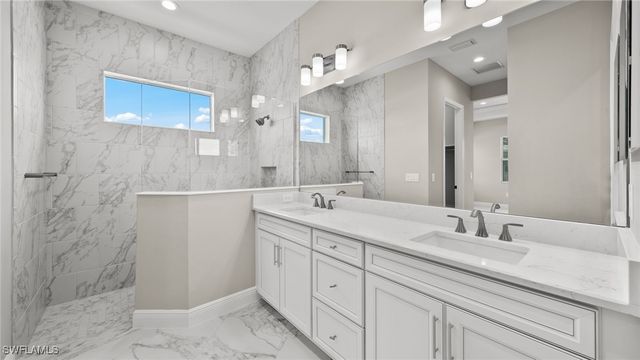 4292 Pegasus DR, Naples, FL 34120