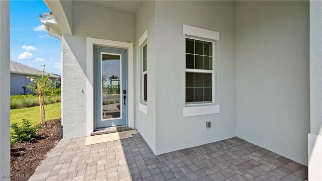 4292 Pegasus DR, Naples, FL 34120