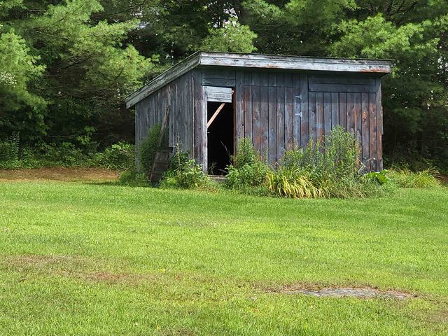 3742 North Fayston Road, Fayston, VT 05660