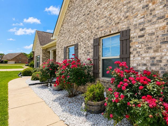21 Sweetwater Park Loop, Fort Mitchell, AL 36856