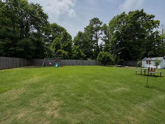 21 Sweetwater Park Loop, Fort Mitchell, AL 36856