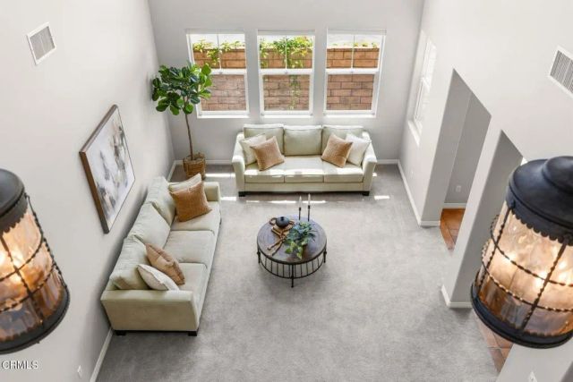 675 Charleston Place, Ventura, CA 93004