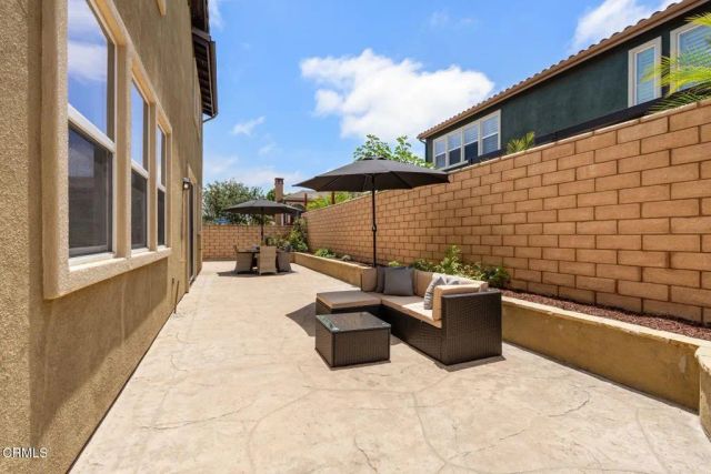 675 Charleston Place, Ventura, CA 93004