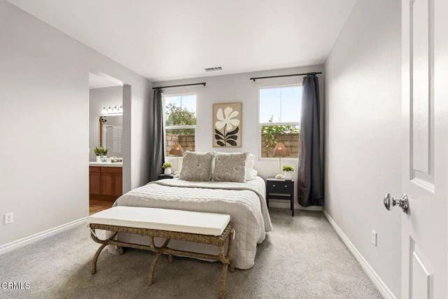 675 Charleston Place, Ventura, CA 93004