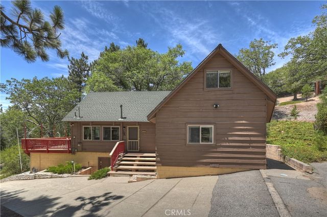 707 Briar Lane, Green Valley Lake, CA 92341