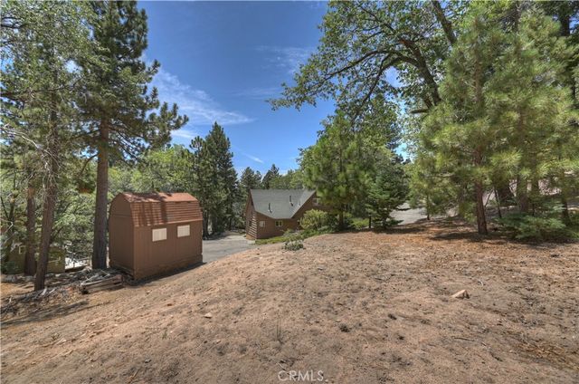 707 Briar Lane, Green Valley Lake, CA 92341