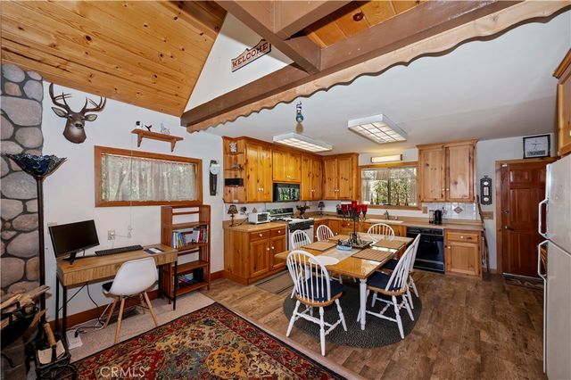 707 Briar Lane, Green Valley Lake, CA 92341