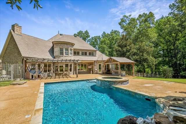 375 WESTBURY LN, Eads, TN 38028