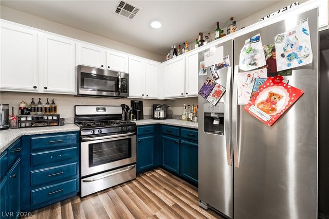 976 Grand Cerritos Avenue, Las Vegas, NV 89183