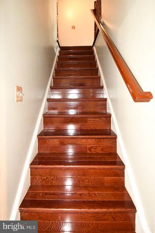 8618 LIBERIA AVE, Manassas, VA 20110