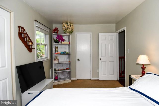 8618 LIBERIA AVE, Manassas, VA 20110