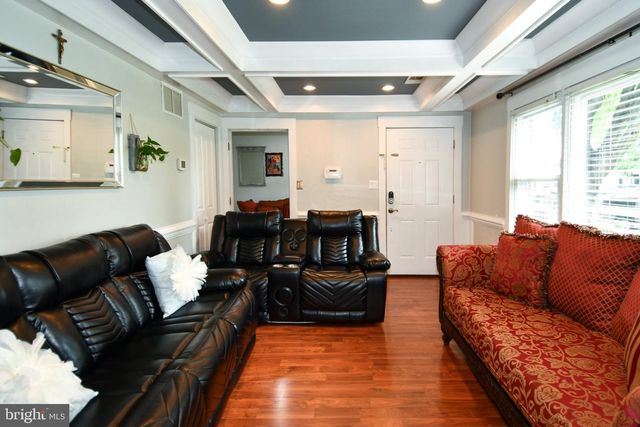 8618 LIBERIA AVE, Manassas, VA 20110