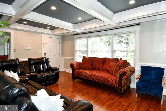 8618 LIBERIA AVE, Manassas, VA 20110